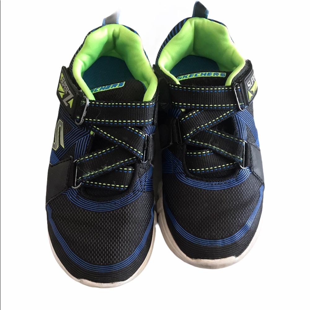 Sketchers boys sneakers